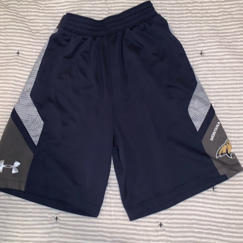 Basketball shorts